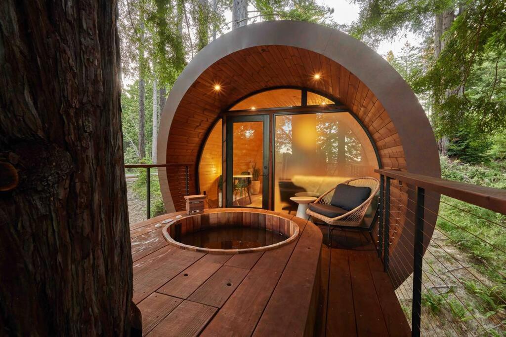 ~* The Spectacular Spyglass Treehouse *~ Occidental Exterior foto